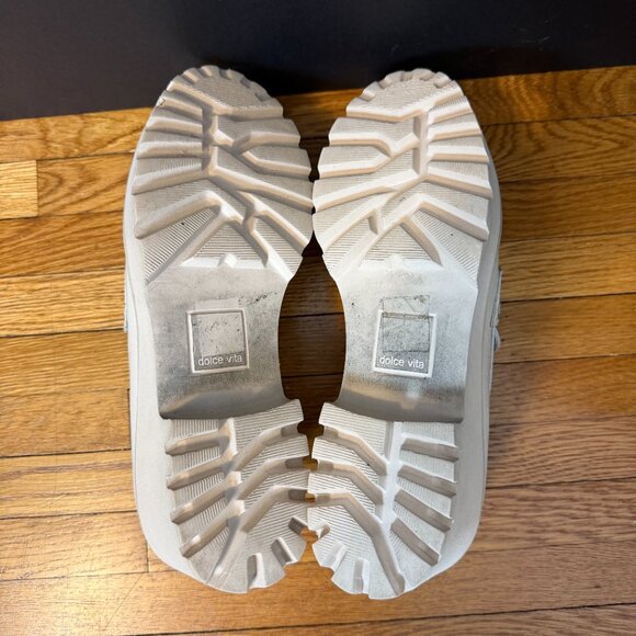 Women's Dolce Vita Ivory Patent Leather Harlen Platform Loafer, Size 8.5 - Picture 6 of 8